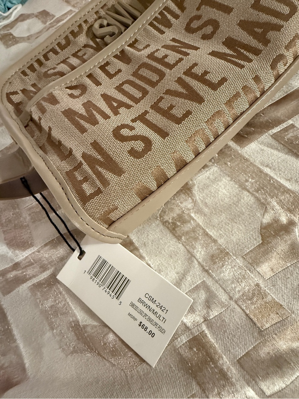 NWT Steve Madden Beige/Brown Logo Toiletry/Make Up Bag Retails for $68 Gift